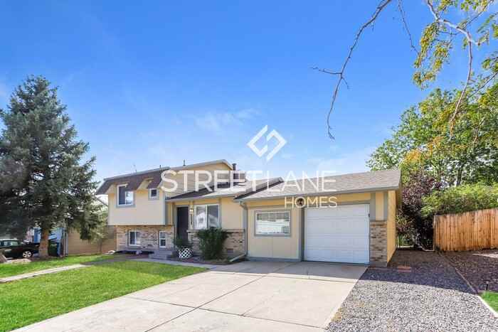 1781 S Naples St - Photo 2 of 15