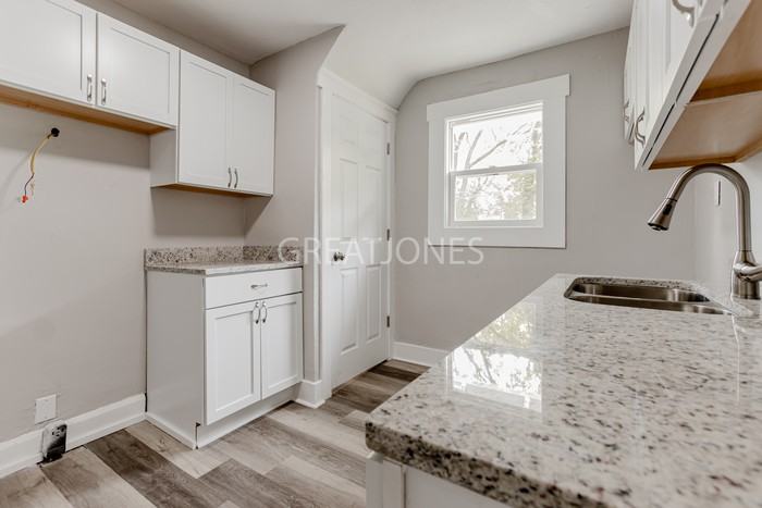 3543 N Gale St - Photo 3 of 19