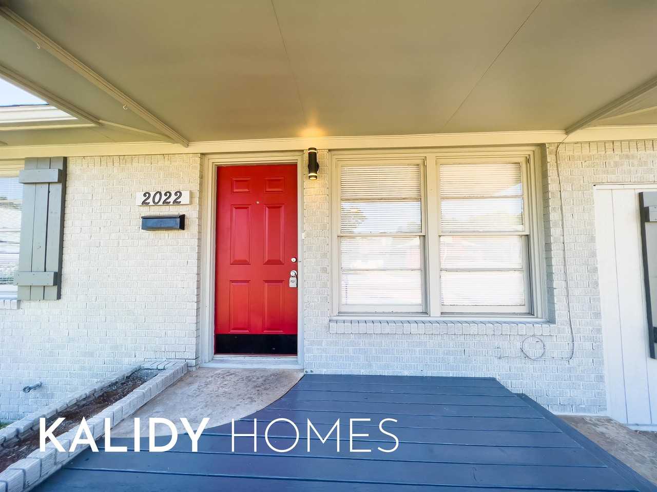 2022 Northwest 33rd Street #1 - Photo 5 of 26