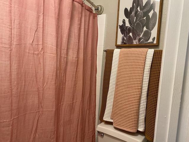 2666 S Decatur Blvd - Photo 2 of 12