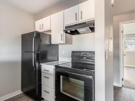 5424 212th St Sw - Photo 4 of 10