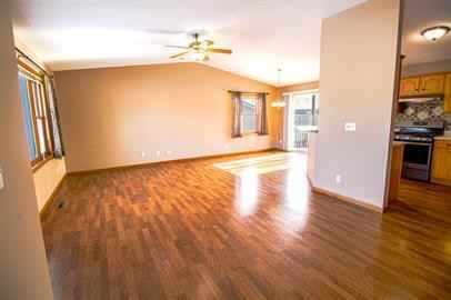 2305 Eastlawn Dr - Photo 3 of 25