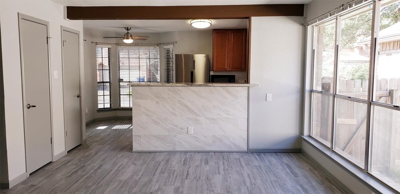 9210 Fishers Hill San Antonio, TX 78240 #1 - Photo 4 of 18