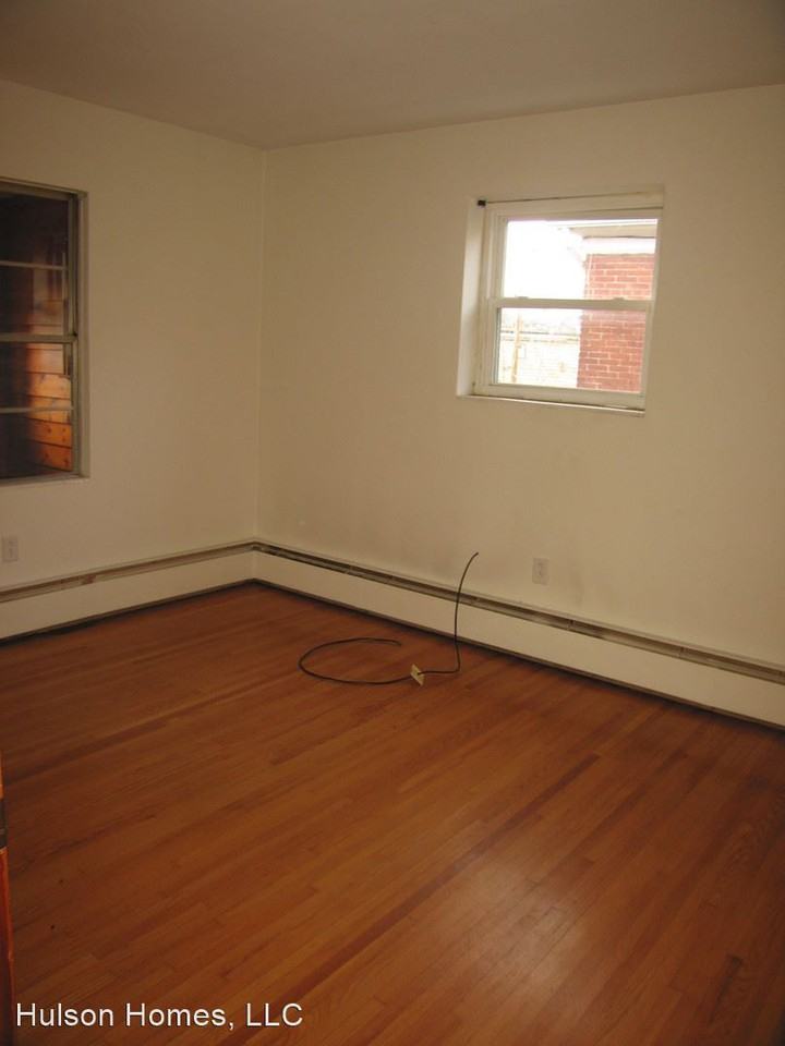 237 Baltimore Street - Photo 3 of 14