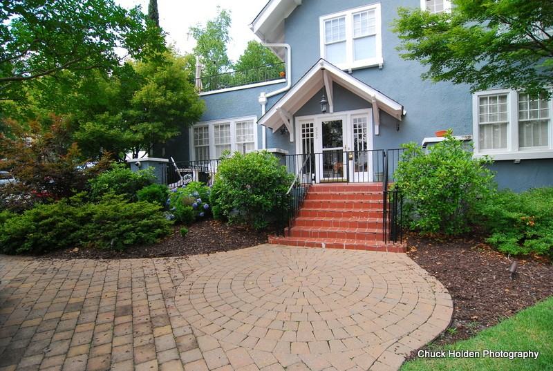 525 Congaree Ave - Photo 2 of 55