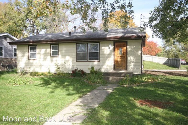 201 Mckinley Ave, Des Moines, IA 50315 3 Bedroom House for 1,250/month