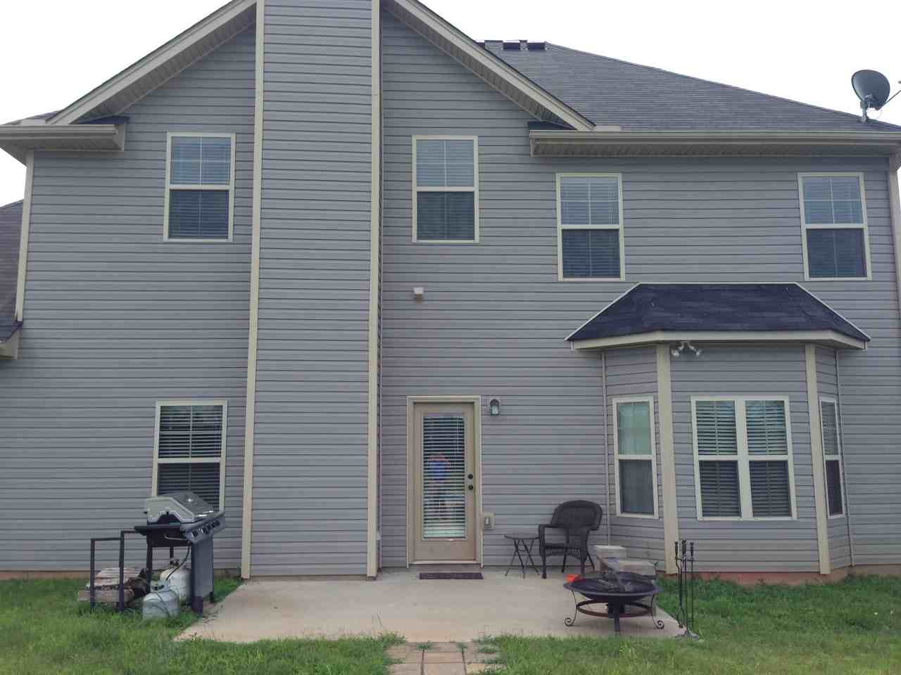 133 Hamilton Lake Dr - Photo 2 of 17