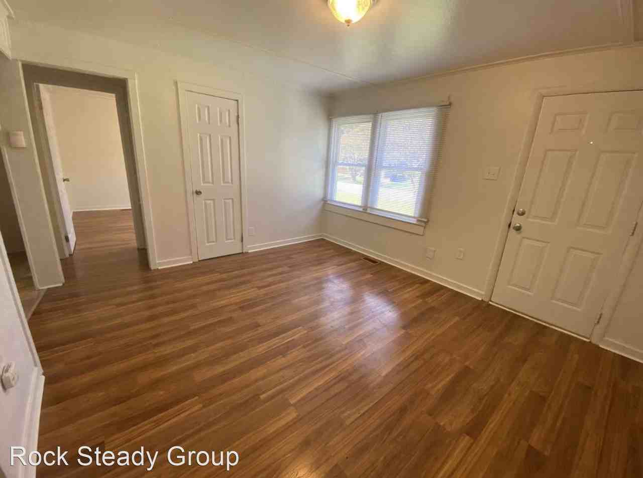377 - 383 Carver Circle - Photo 3 of 12