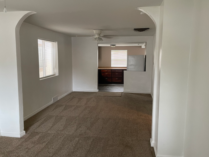 1308 Cypress St - Photo 4 of 22