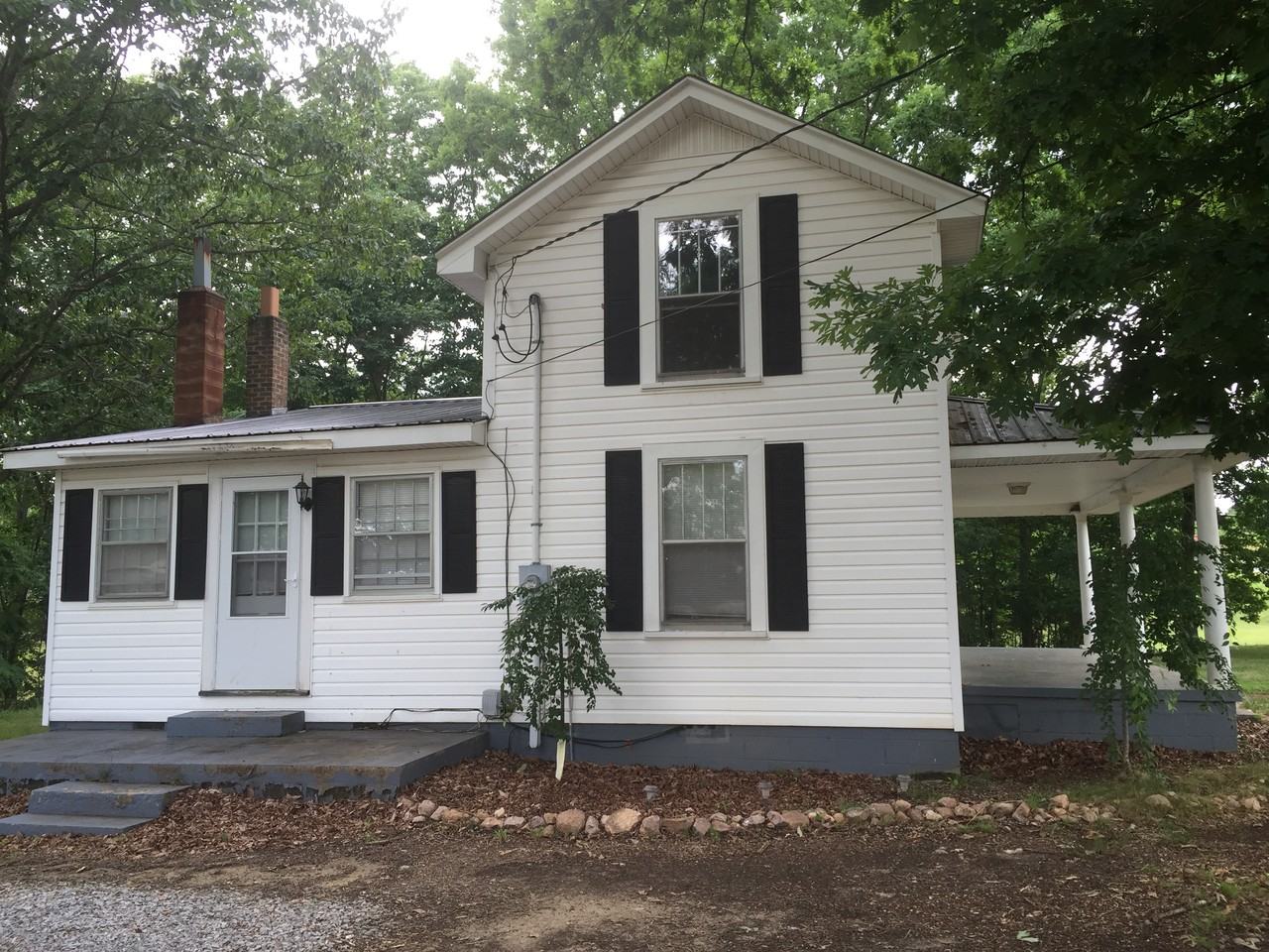 364 Willow Briar Ln - Photo 3 of 10