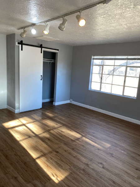 4620 Emory Rd - Photo 6 of 7