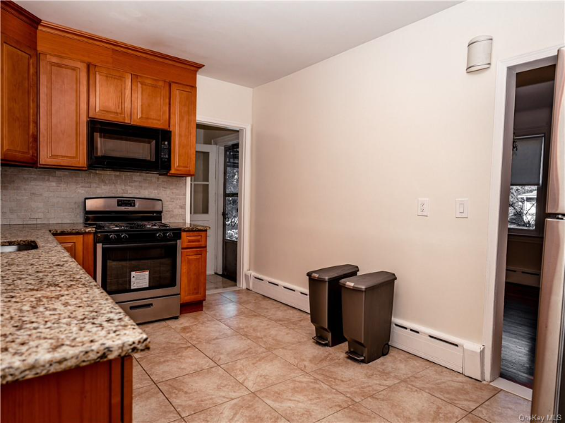 167 Dante Ave - Photo 2 of 11