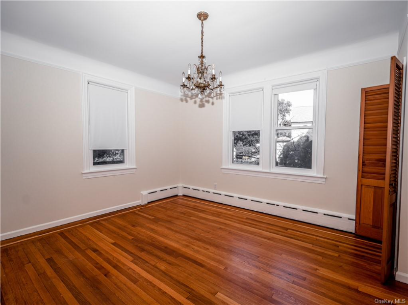 167 Dante Ave - Photo 3 of 11