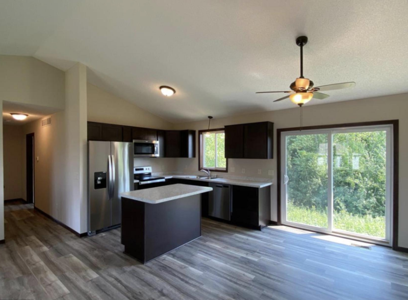 2339 8th Ln Se - Photo 7 of 30