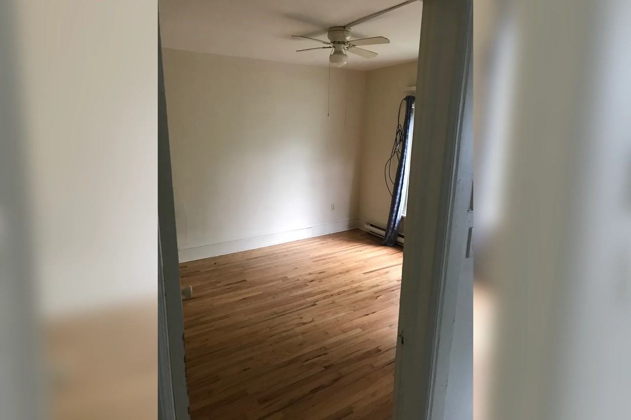 201 W Yates St - Photo 2 of 4