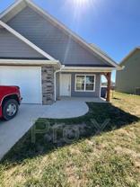 618 Easton #B - Photo 1 of 1