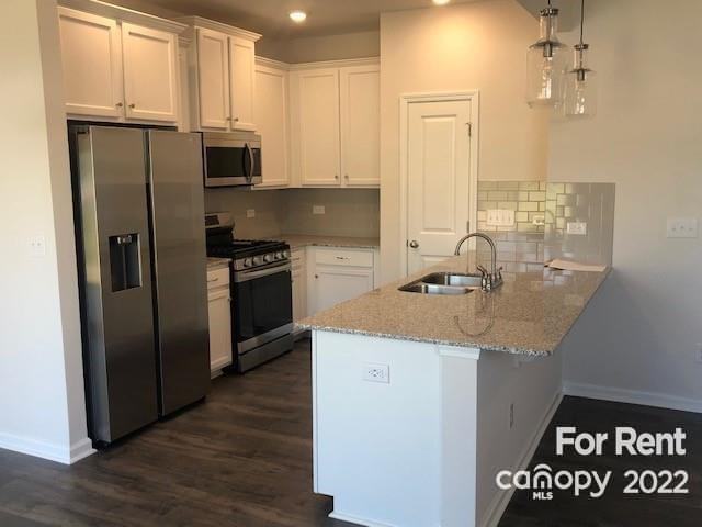 3782 Yorkshire Pl - Photo 3 of 16