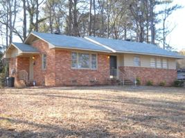 featured image of 2950 Bellanca St