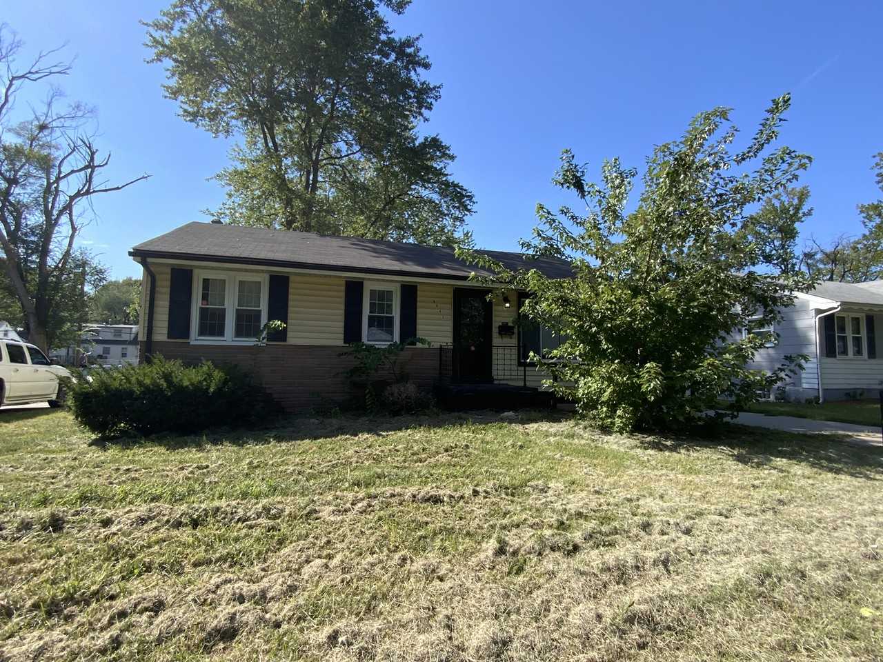 6841 Frostview Ln, Berkeley, MO 63134 3 Bedroom House for 1,150/month