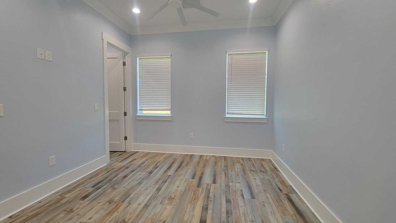 1030 N County Highway - Photo 4 of 19