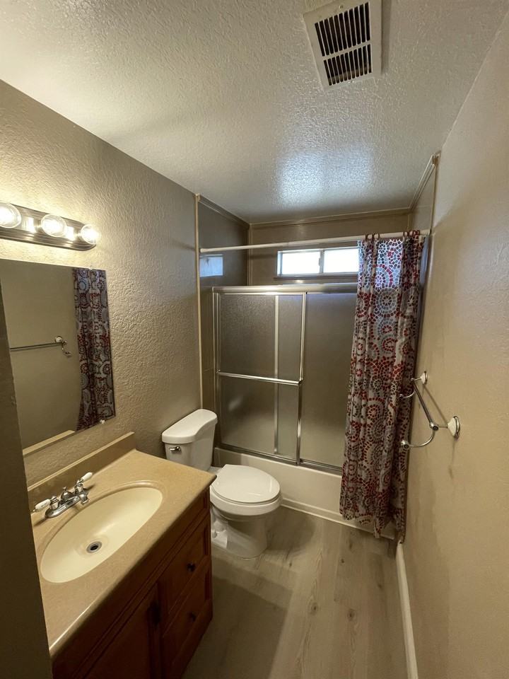 2604 Turpin Ave #1 - Photo 4 of 17