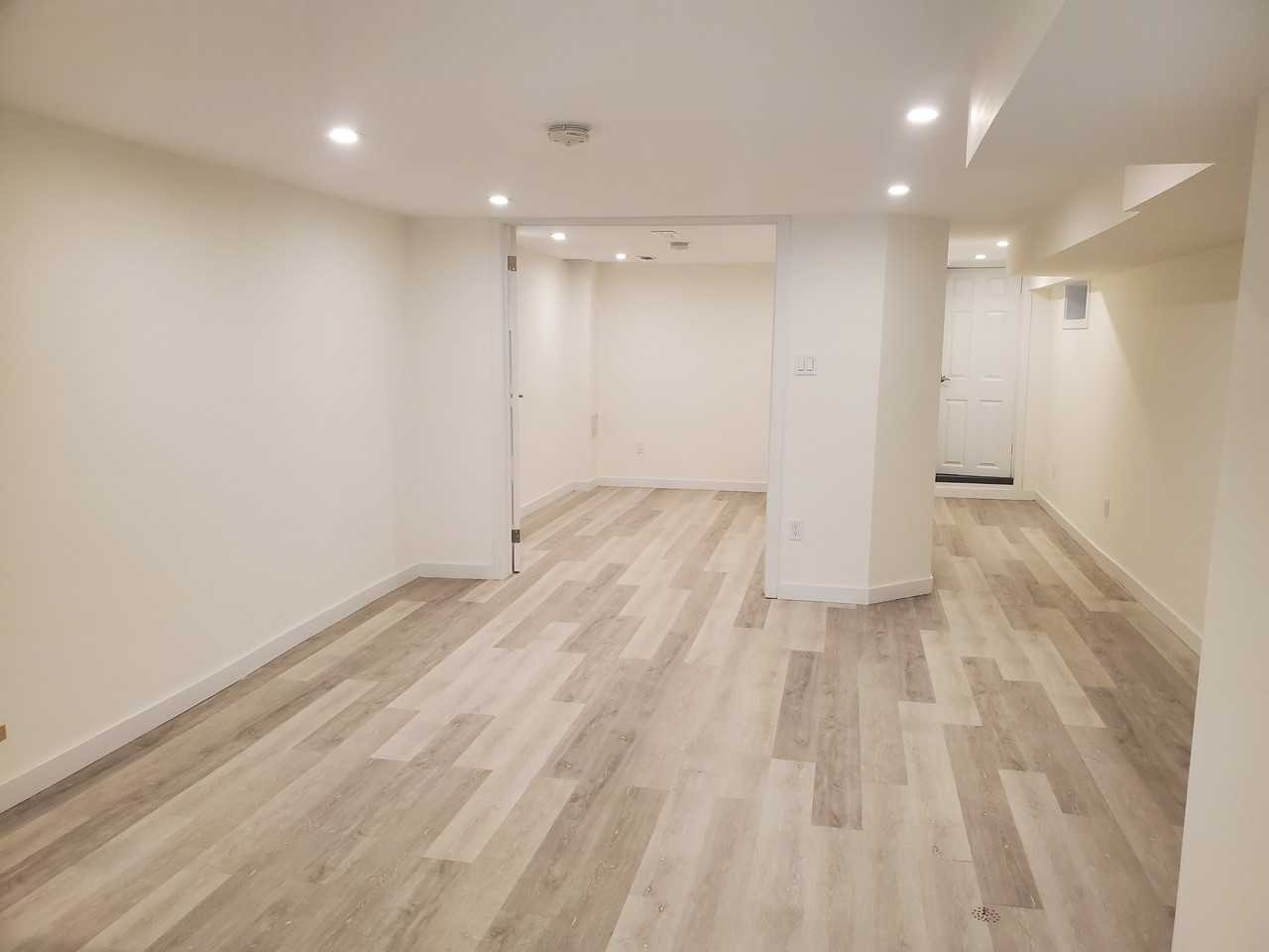 679 Vaughan Road - Photo 4 of 9