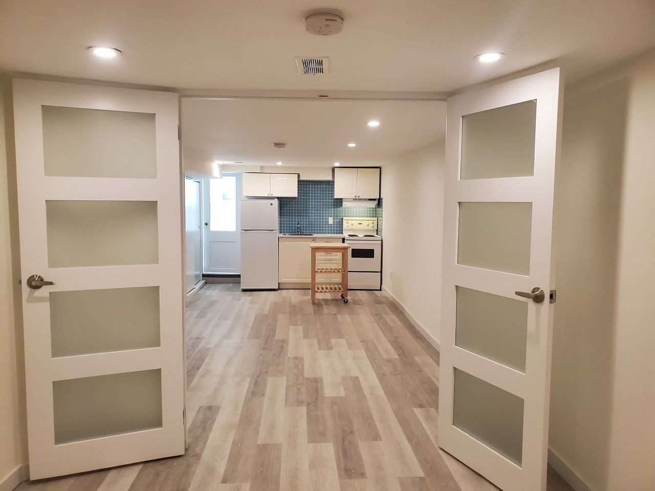 679 Vaughan Road - Photo 3 of 9