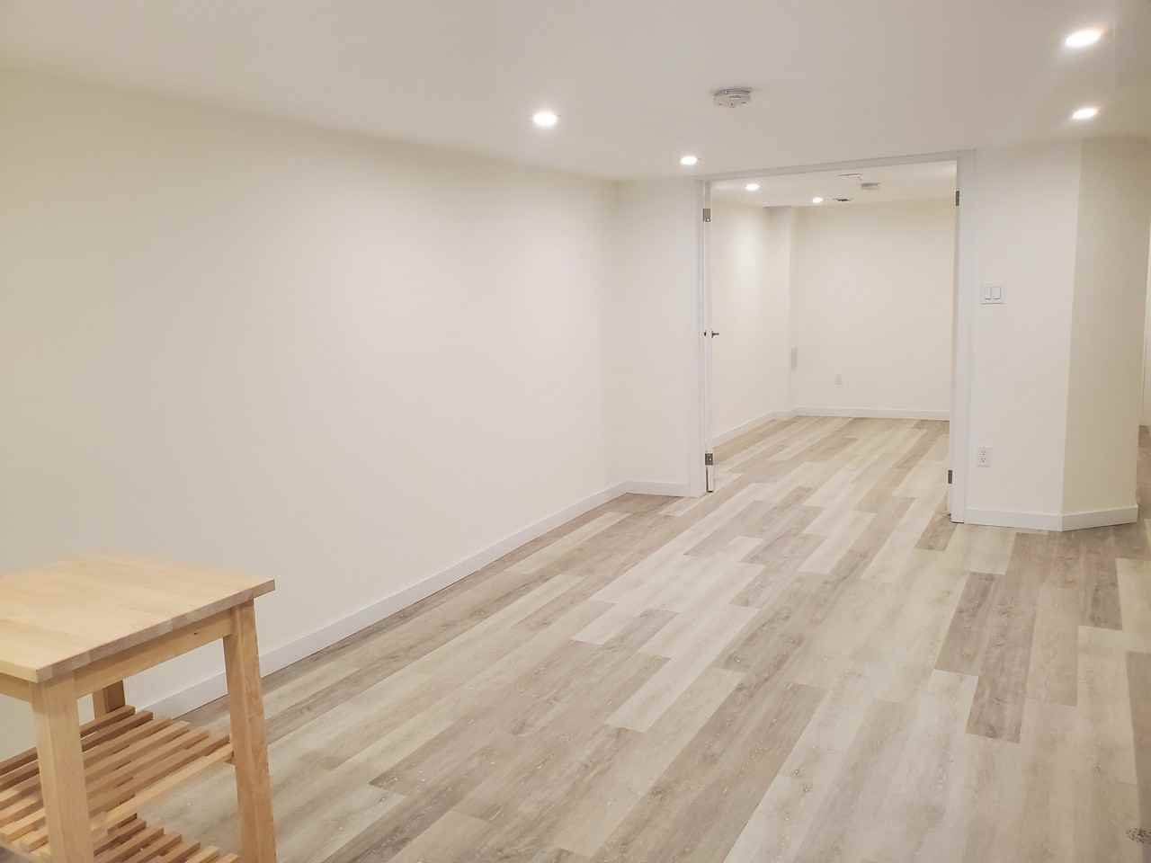 679 Vaughan Road - Photo 6 of 9