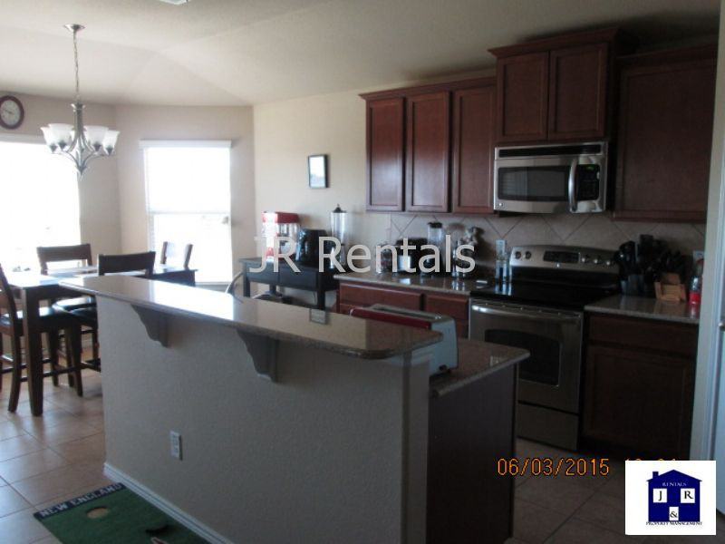 2304 Mike Dr - Photo 3 of 44