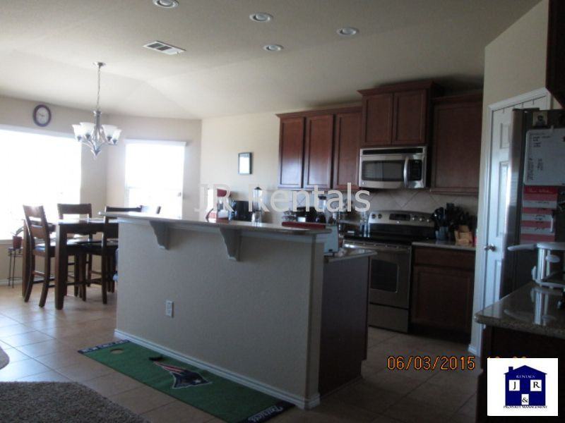 2304 Mike Dr - Photo 7 of 44