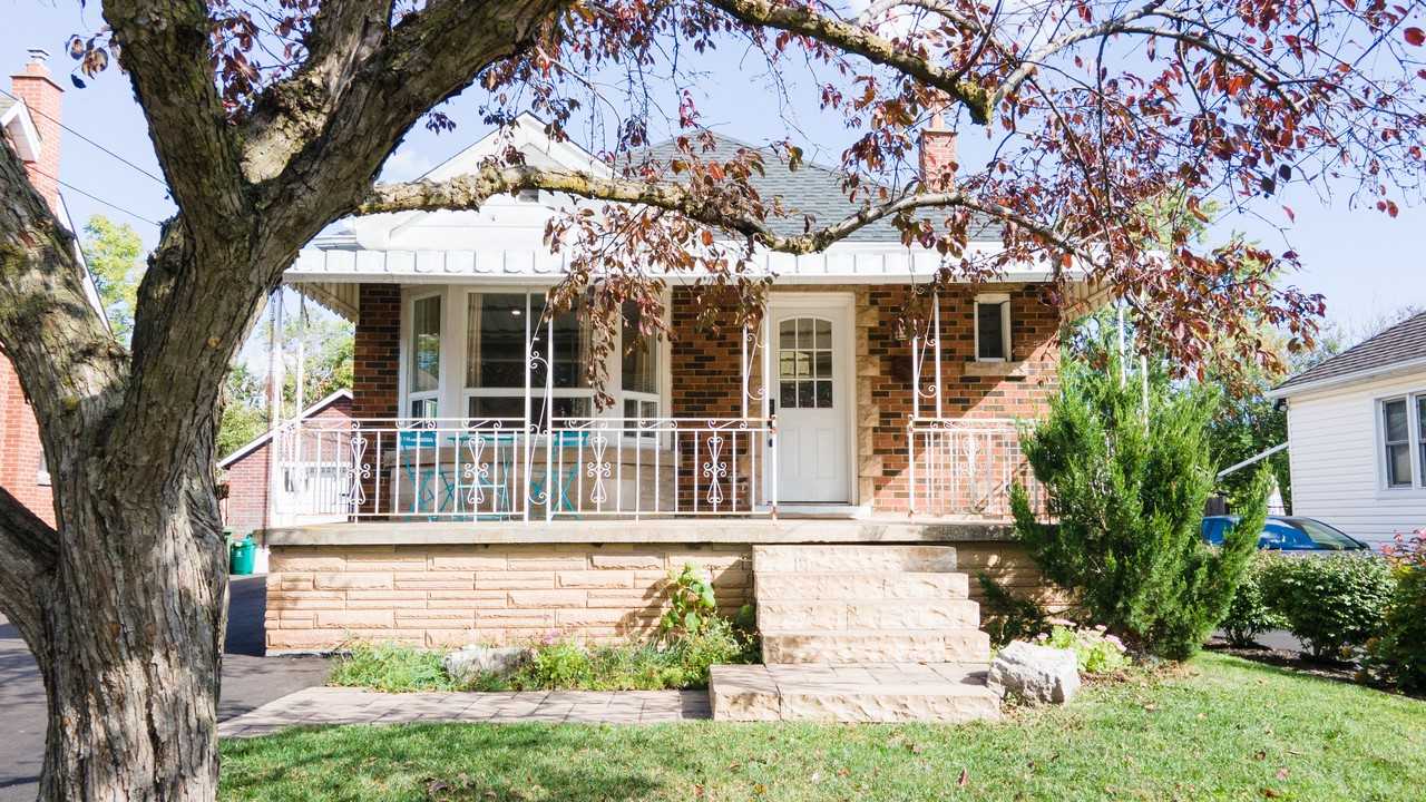 63 Dunkirk Drive - Photo 2 of 18