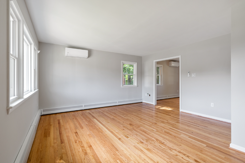 707 Fairview Avenue - Photo 2 of 27