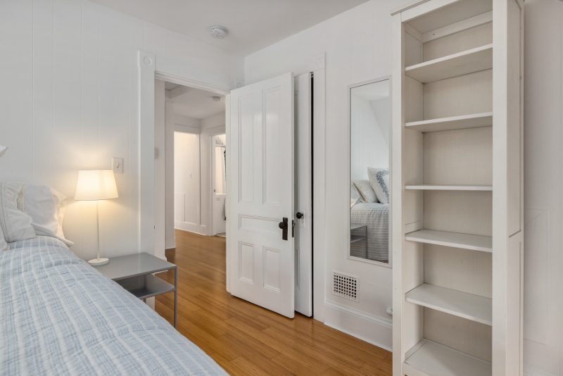 238 Highland St - Photo 2 of 18