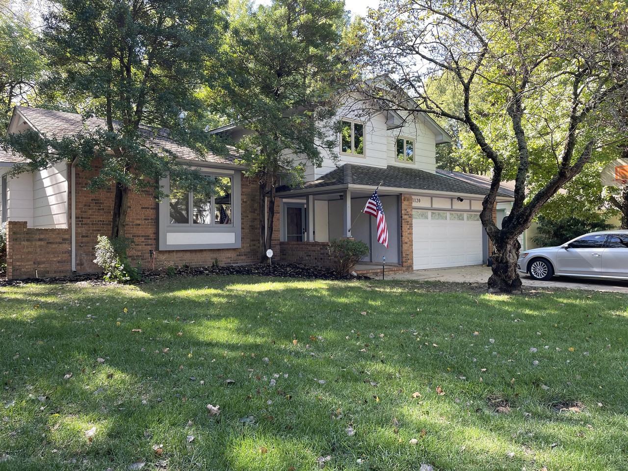 1120 E James St #1 - Photo 2 of 40