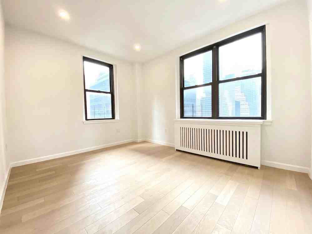 Lexington Ave & E 47th St #5B - Photo 3 of 15