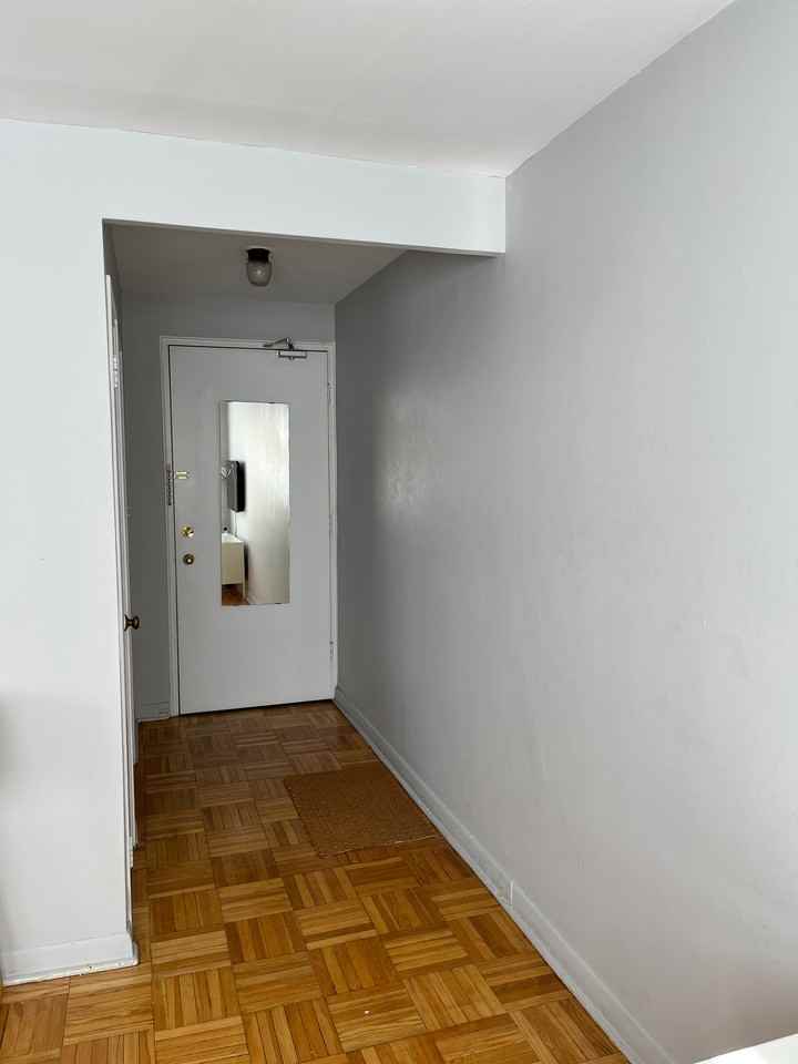 1111 Broadview Avenue 209 - Photo 2 of 13