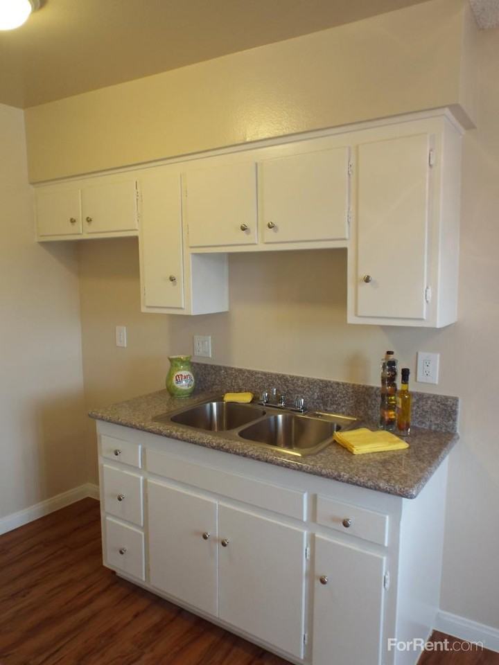 StoneCrest Pointe - Photo 3 of 20