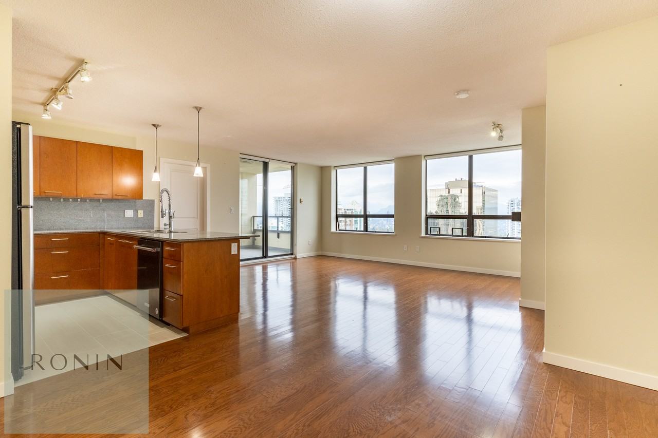 4333 Central Boulevard 2106, Burnaby, BC V5H 4W8 3 Bedroom Apartment