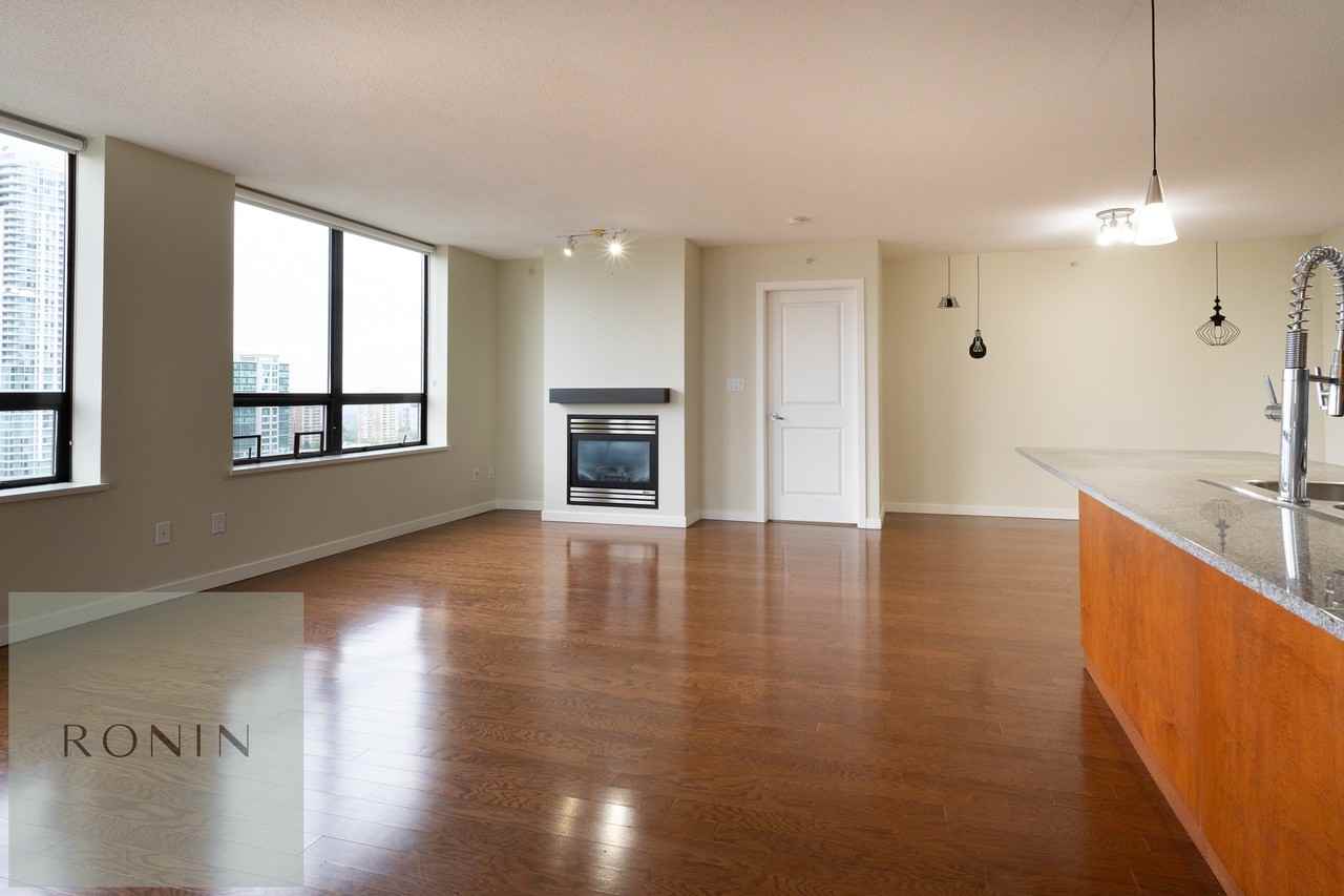 4333 Central Boulevard #2106 - Photo 5 of 30