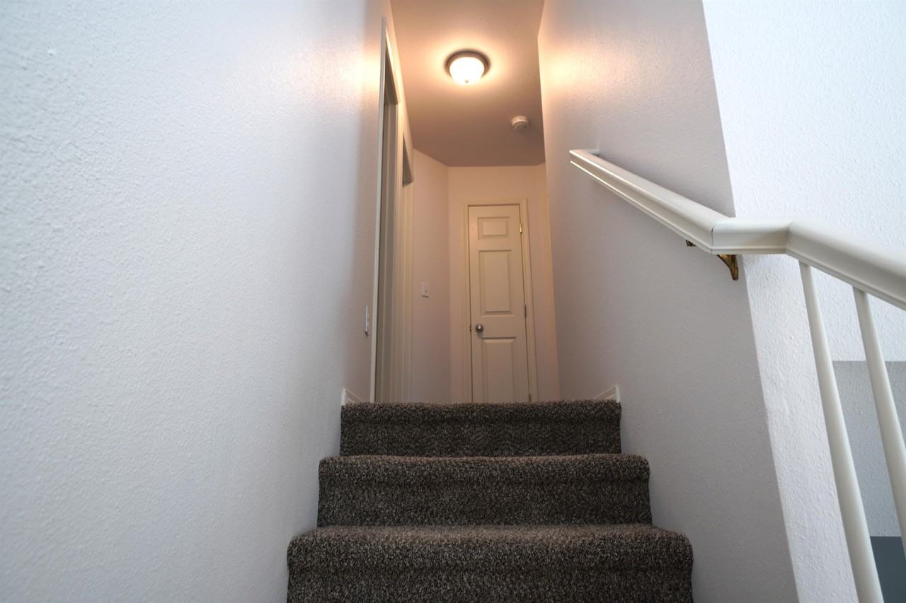 7527 W Lamplighter St #1 - Photo 6 of 32