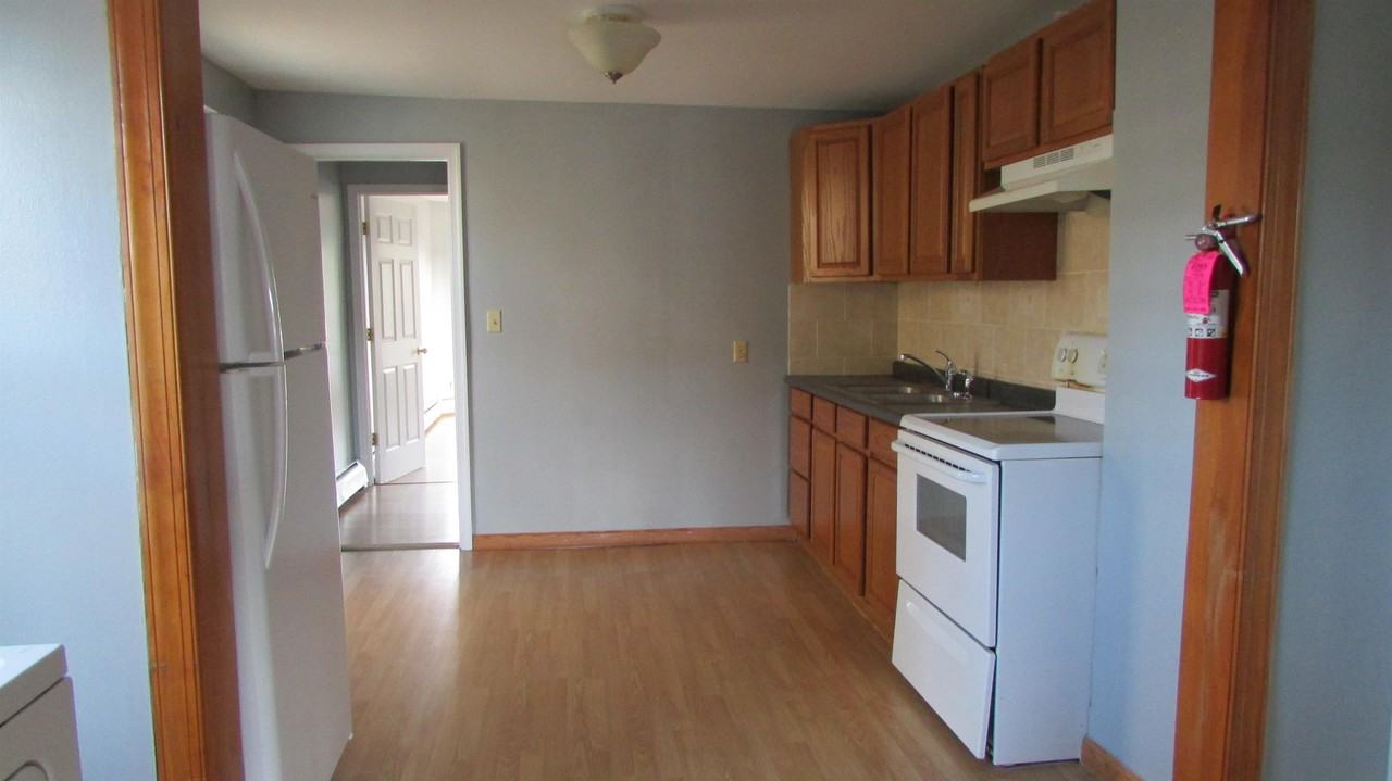 11 E Orange St #1 - Photo 2 of 14