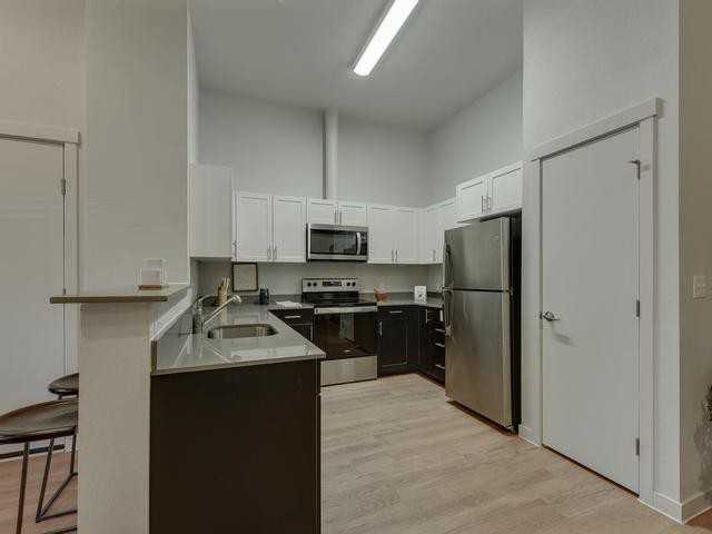6900 Ne 154th Ave - Photo 3 of 20