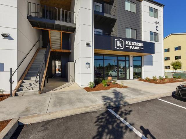 6900 Ne 154th Ave - Photo 4 of 9