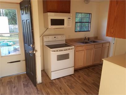 4094 Nashville Dr - Photo 2 of 9