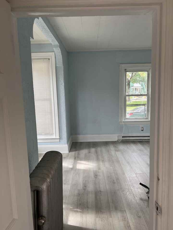 59 Foster St #1