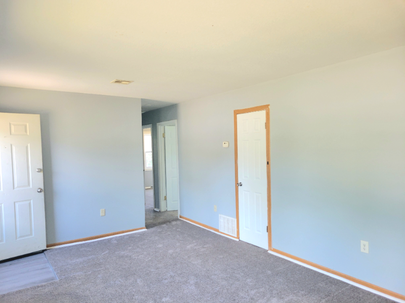 3225 E Idlewild Dr - Photo 3 of 15