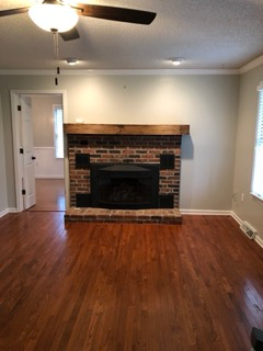 10 Parwood Ct - Photo 2 of 14