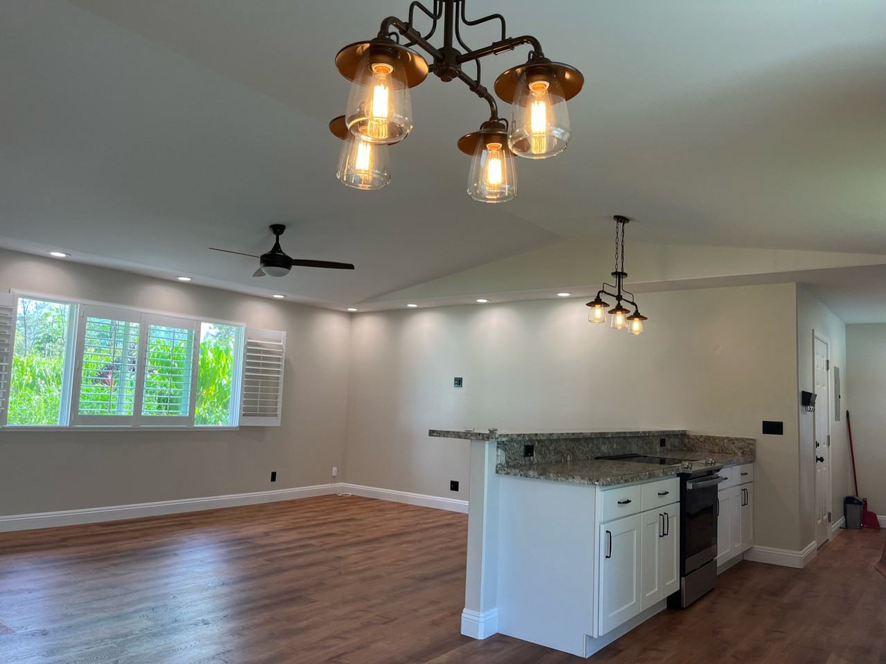 16-2063 Pearl Dr #1 - Photo 7 of 32