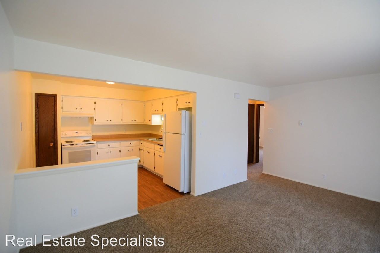 442 Hartwell Street & 218 Lewis Street - Photo 2 of 8