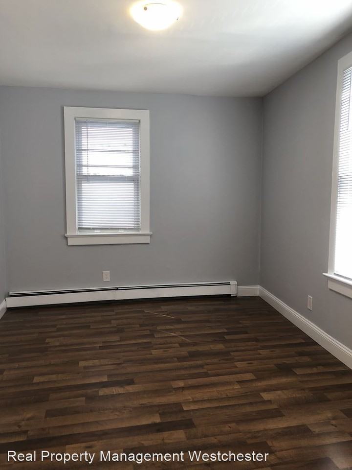 89 N Washington Street - Photo 2 of 6
